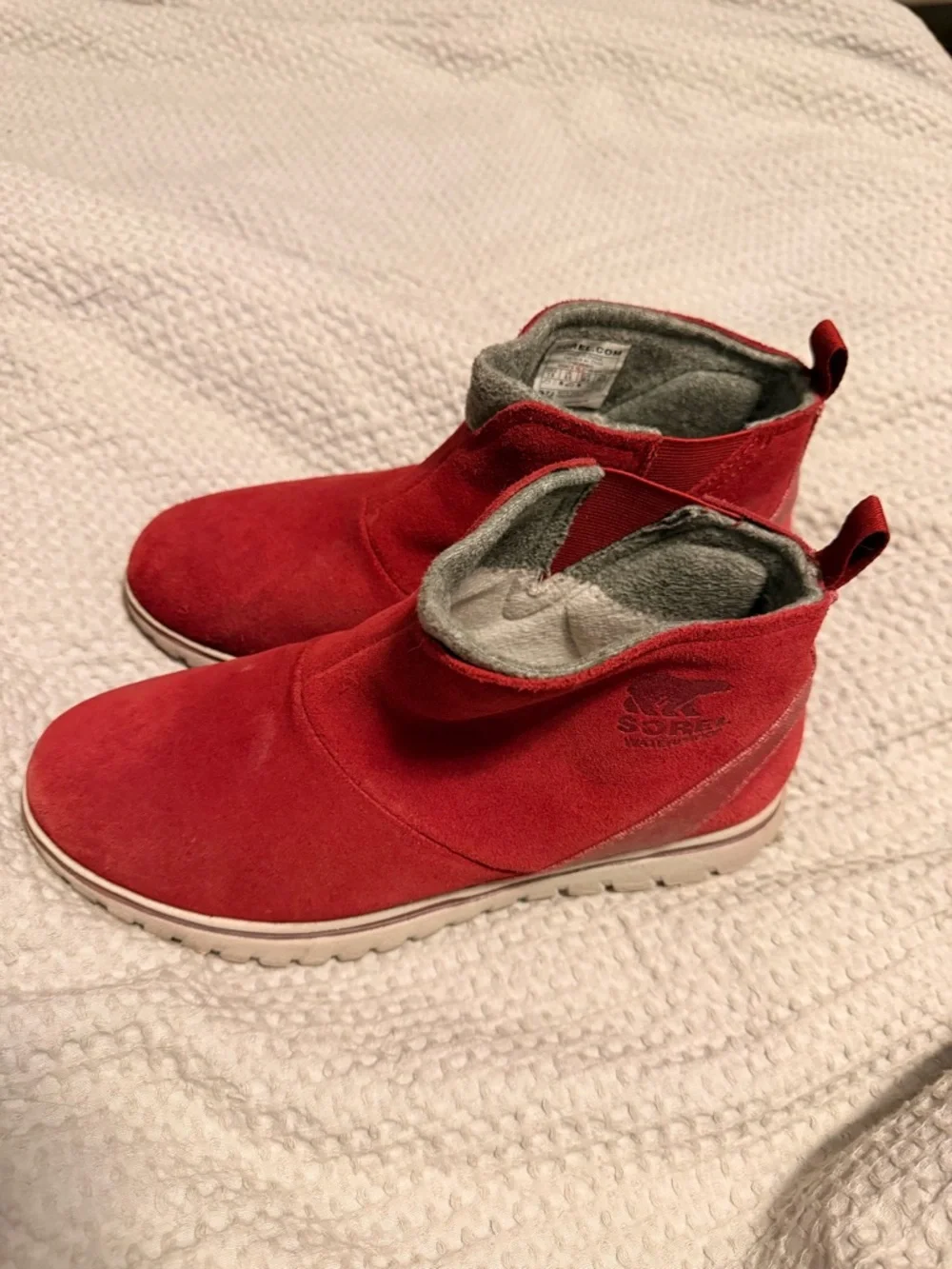 Sorel Burgundy Leather Pull On Ankle Booties - Picture 2 of 4